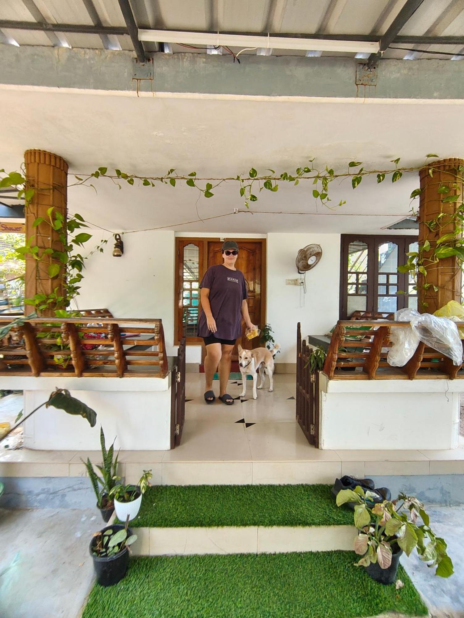 Jeehaa Homestay Alappuzha Buitenkant foto